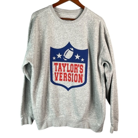 Taylors Version Football Sweatshirt Lock The Label Grey Graphic Crewneck Size XL - Picture 2 of 11